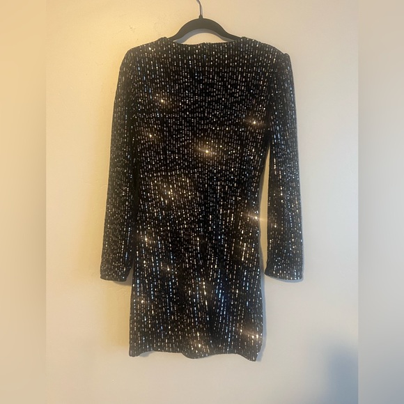 NWT O.P.T. Anthropologie Black Luna Velvet Sequin Elegant Wrap‎ Dress Size M - Picture 6 of 9